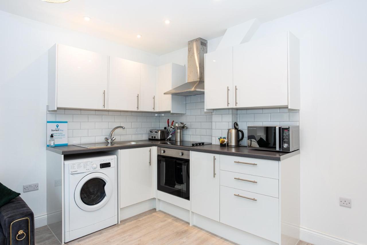The Old Station Apartments By Sorted Stay Southend-on-Sea Exterior foto