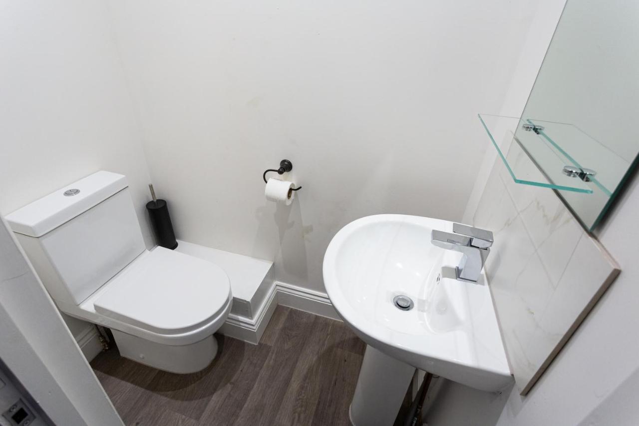 The Old Station Apartments By Sorted Stay Southend-on-Sea Exterior foto
