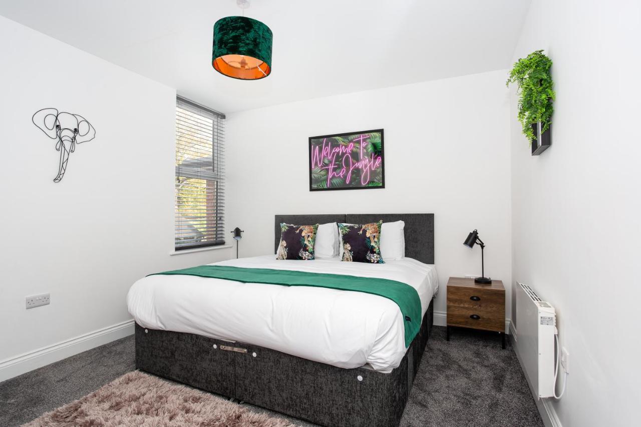 The Old Station Apartments By Sorted Stay Southend-on-Sea Exterior foto