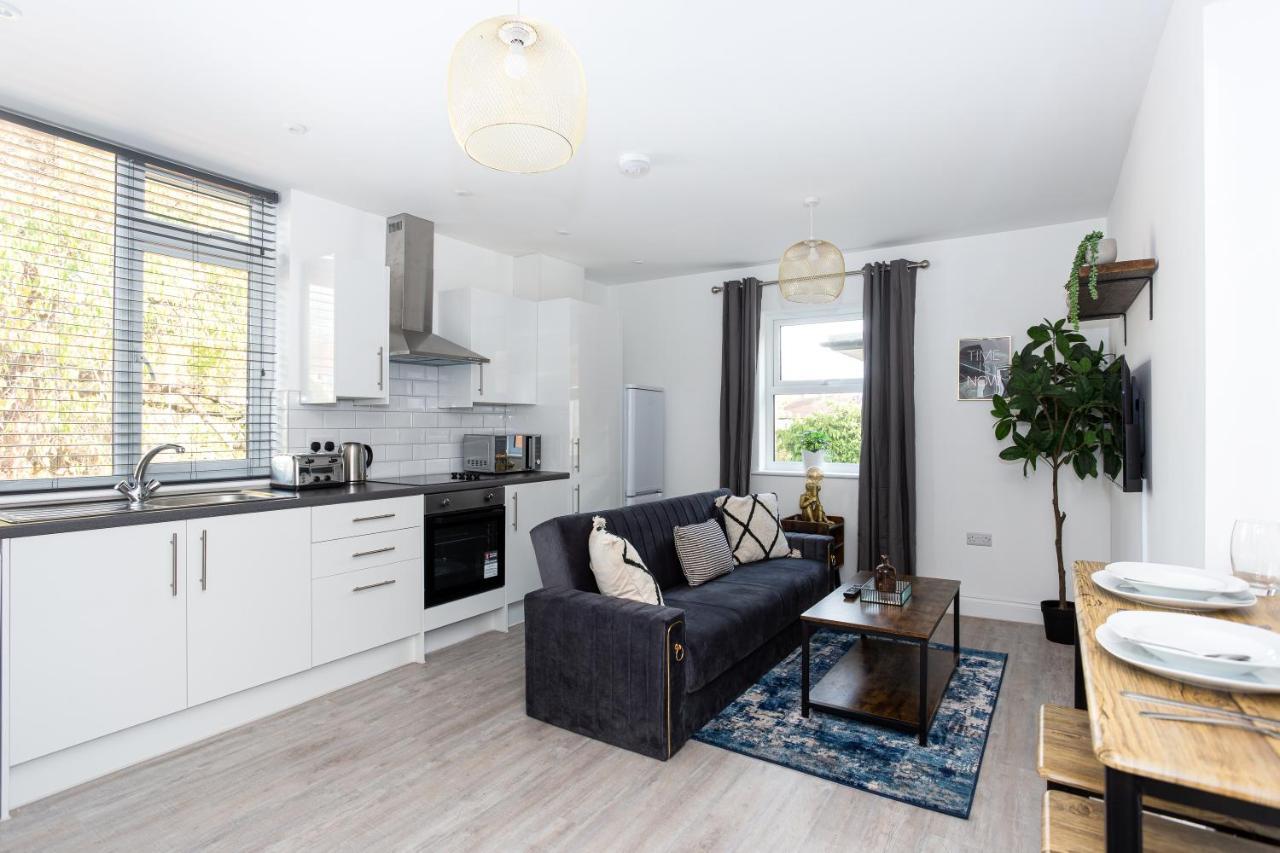 The Old Station Apartments By Sorted Stay Southend-on-Sea Exterior foto